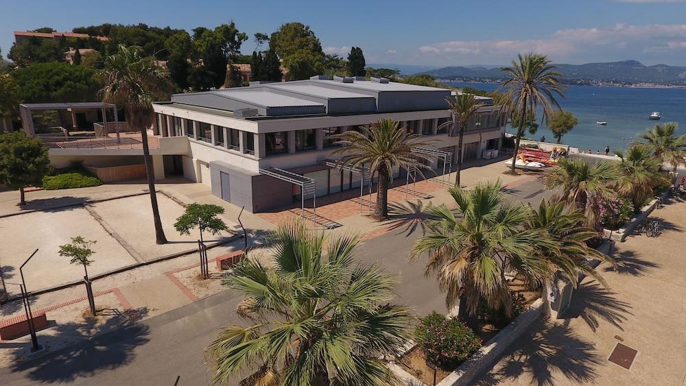 Hotel Helios & Spa - Ile Des Embiez Six-Fours-les-Plages Exteriér fotografie
