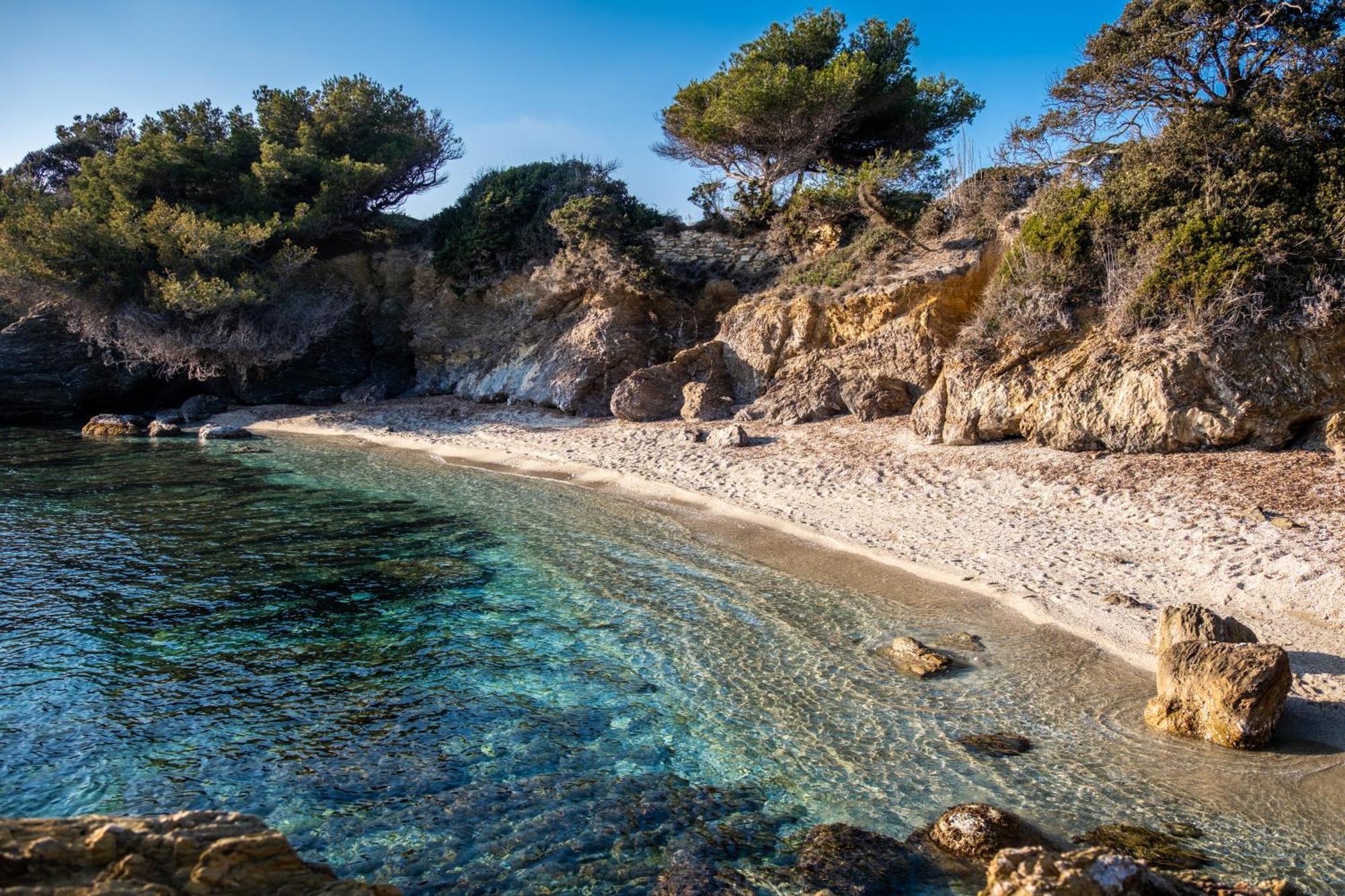 Hotel Helios & Spa - Ile Des Embiez Six-Fours-les-Plages Exteriér fotografie