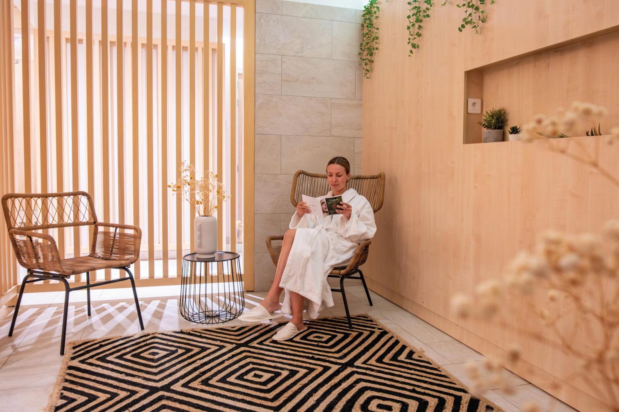Hotel Helios & Spa - Ile Des Embiez Six-Fours-les-Plages Exteriér fotografie